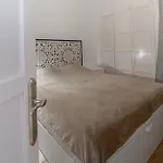 Orlando Apartman *